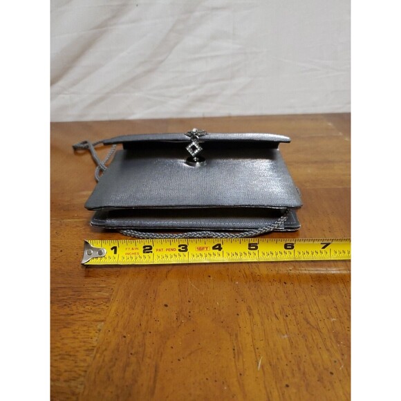 Y&S Original Silver Evening Bag Purs Shoulder Fabric Tassel Snap Closure VTG 80s - Picture 4 of 5